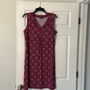 Nine West Dress size L preowned in very good condition